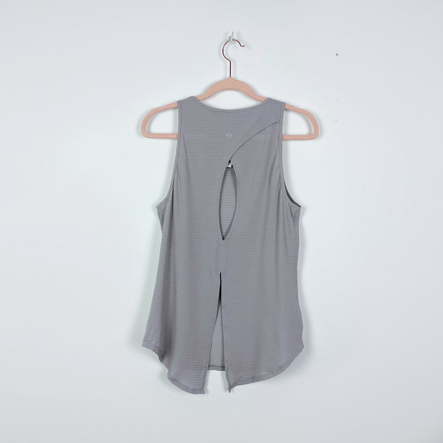 lululemon 2019 open up tank - size 6