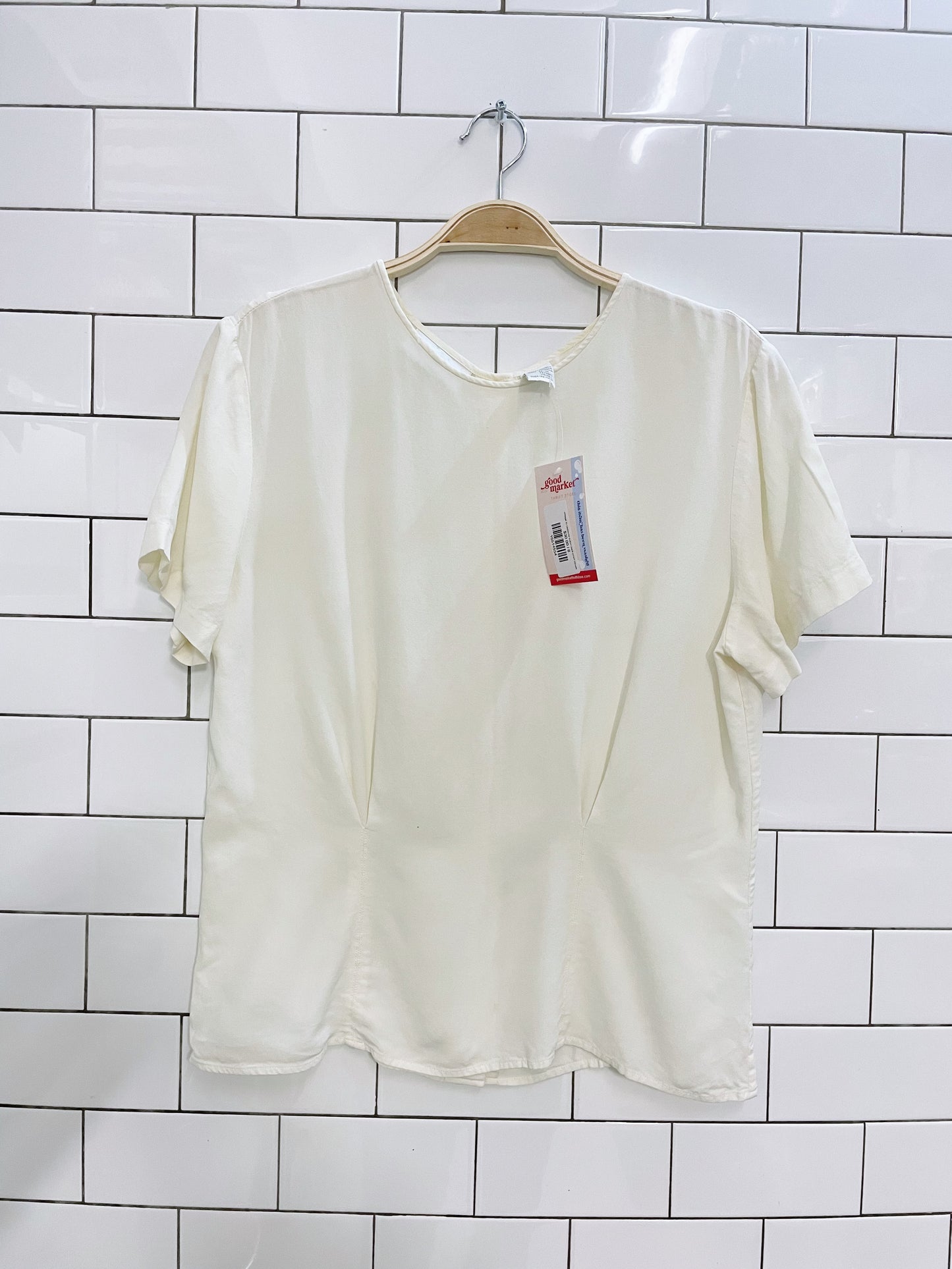 vintage liz claiborne button back pinch blouse