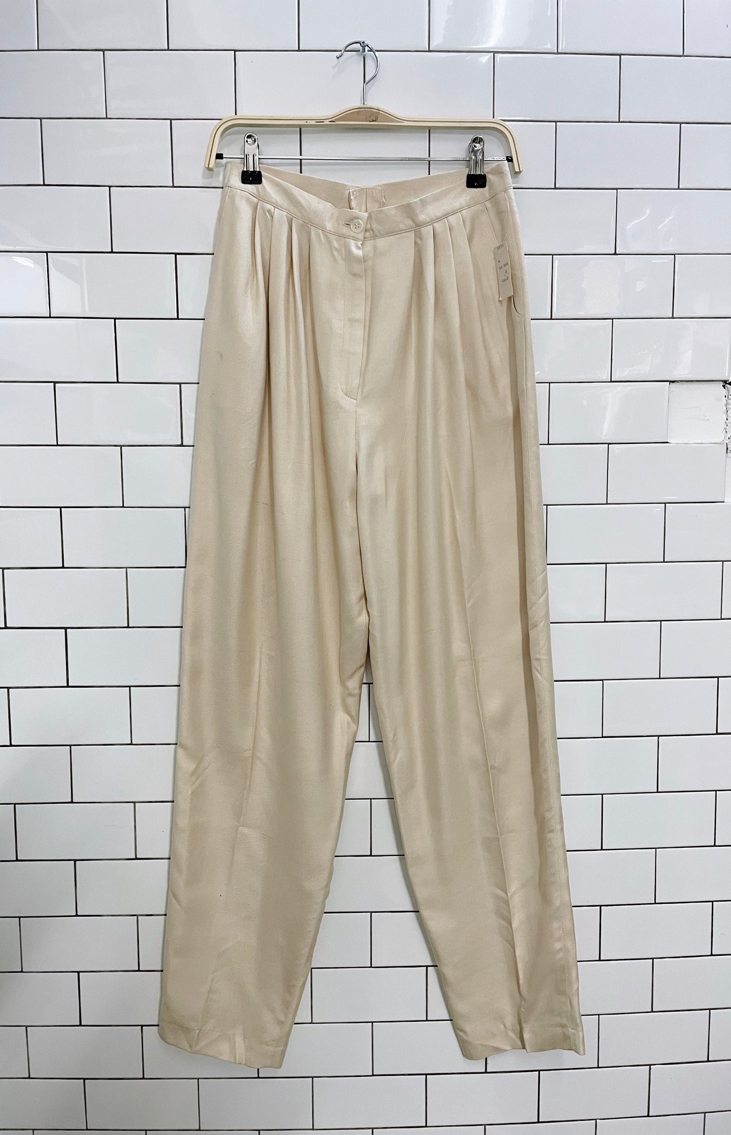 deadstock eaton 100% silk high rise pleated trouser