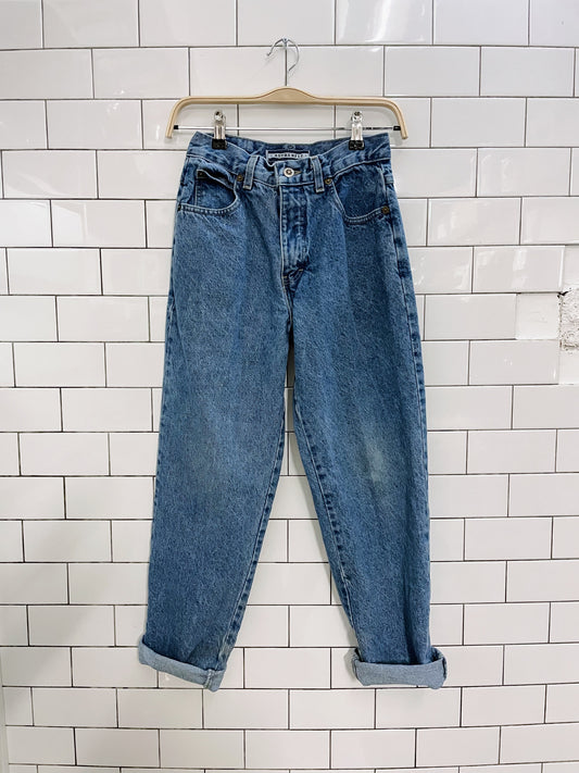 vintage 90s retreat blues high rise denim