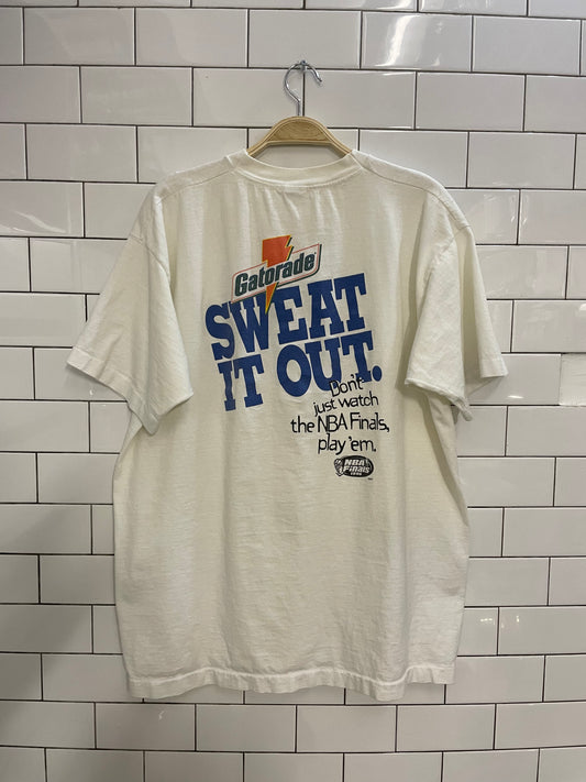 vintage 90s gatorade x nba finals tee