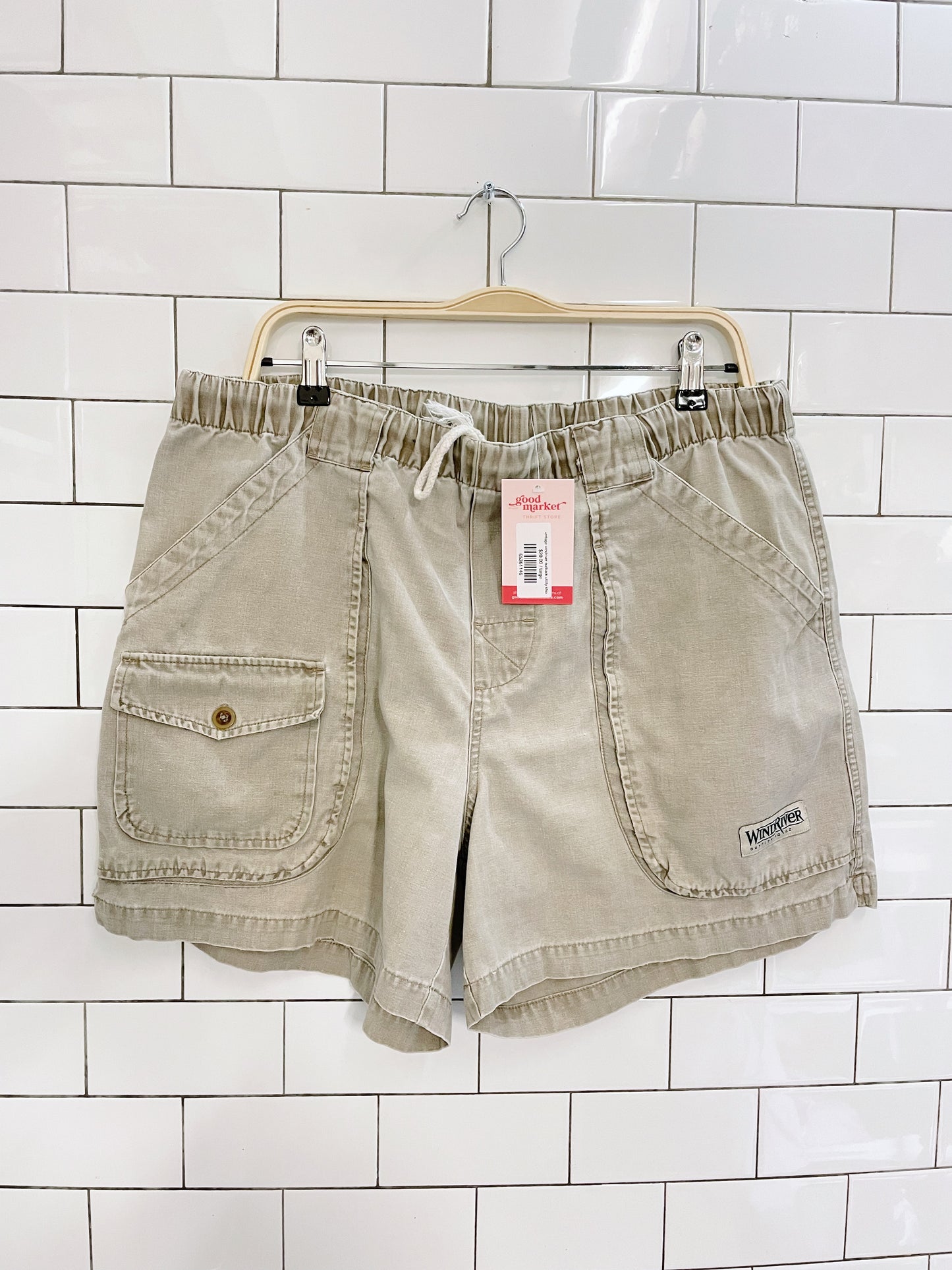 vintage windriver outback utility short