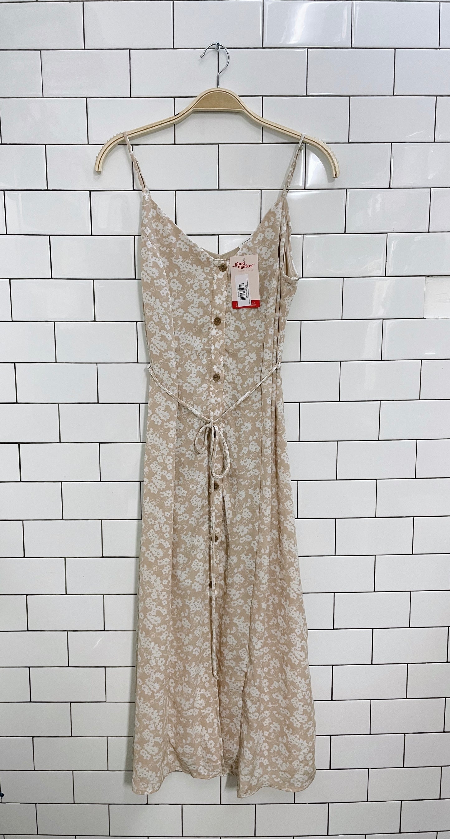 nwot sienne sky neutral florals belted midi dress