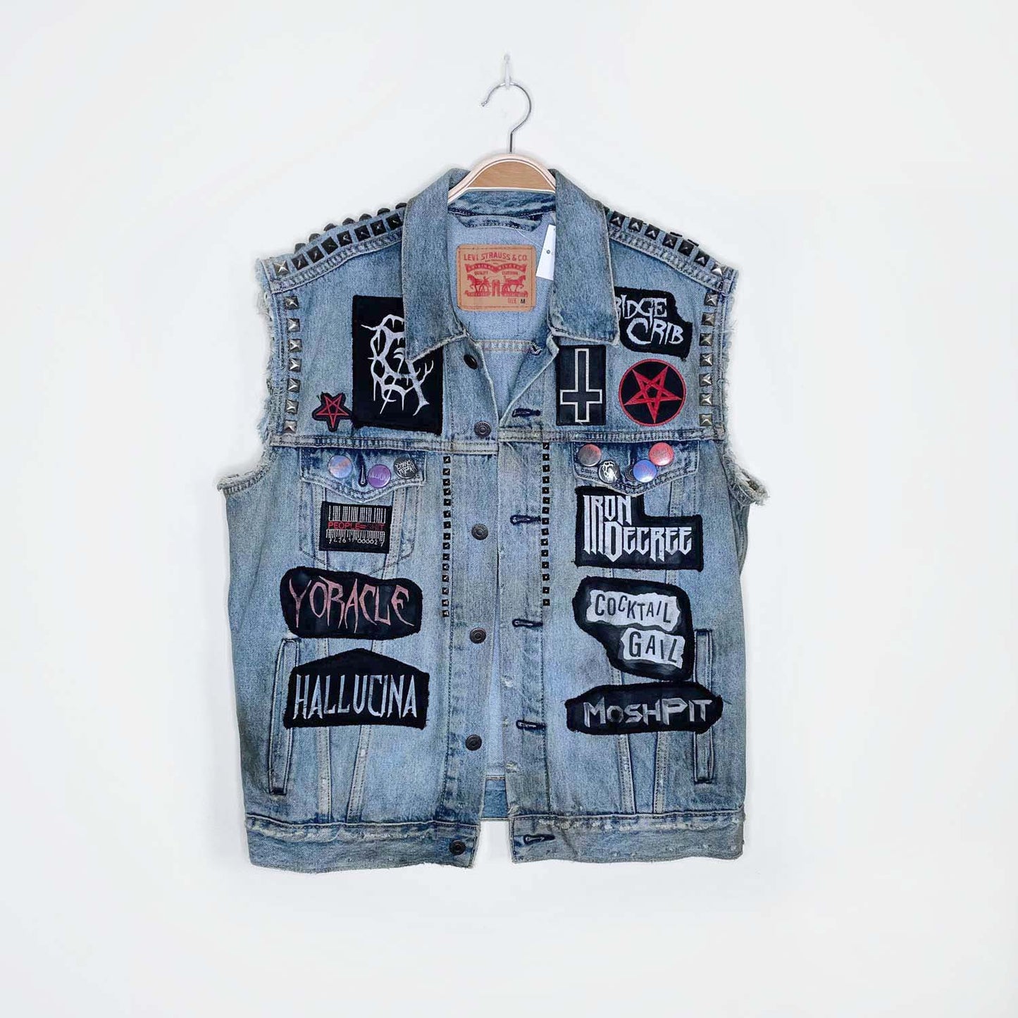 Metal on sale patch vest