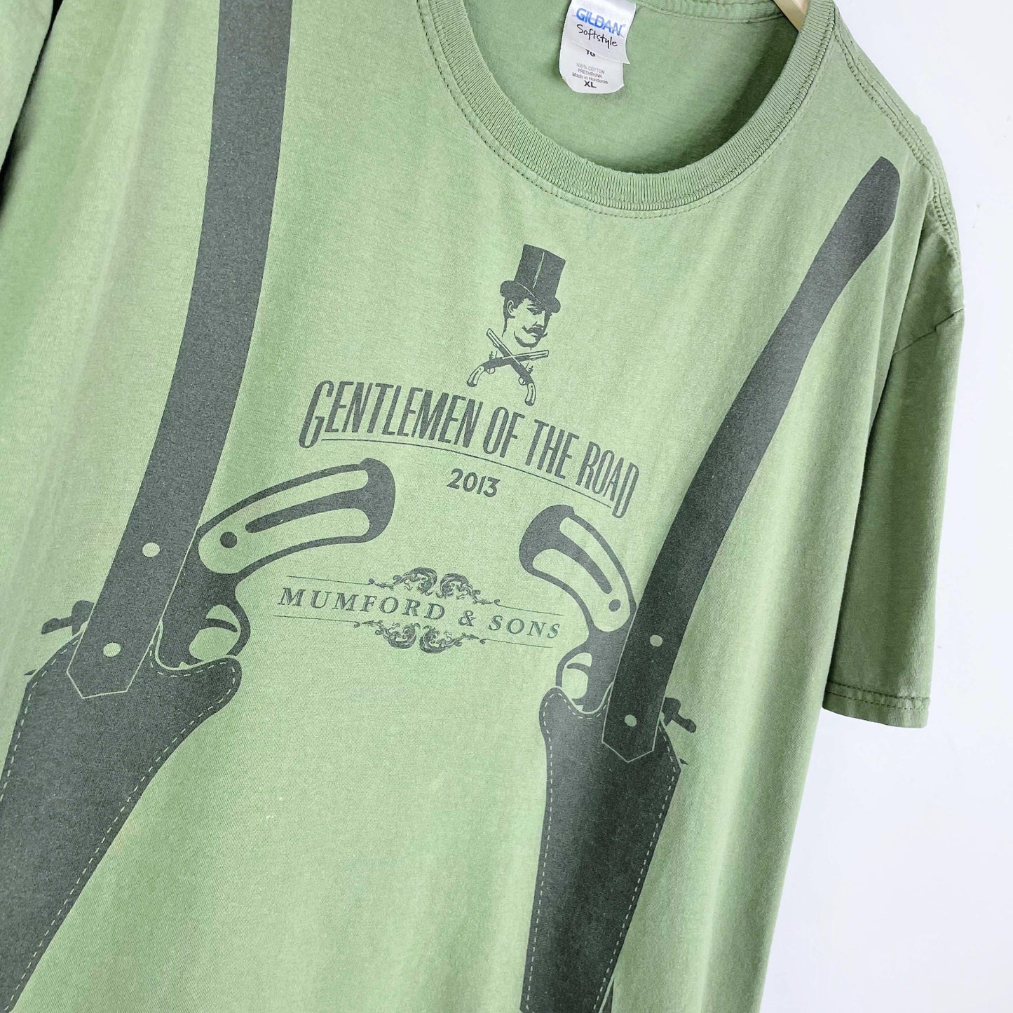 2013 mumford & sons gentlemen of the road tee