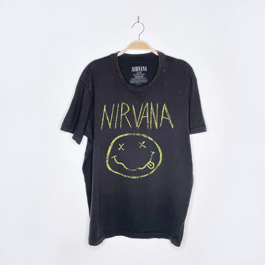 nirvana 2014 nevermind smiley tee