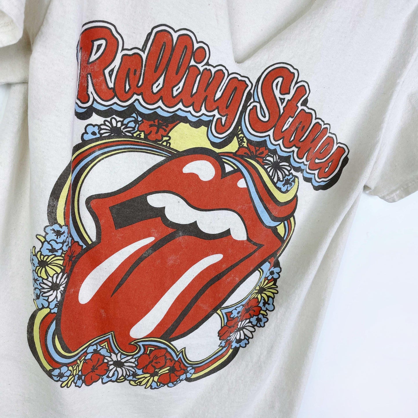 2022 rolling stones floral tee