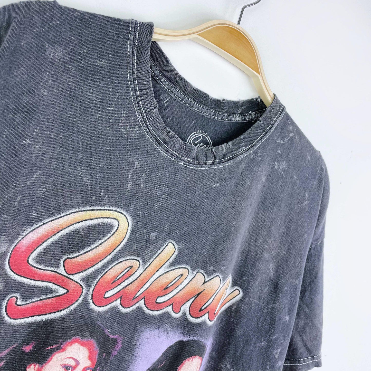 UO selena acid wash tee