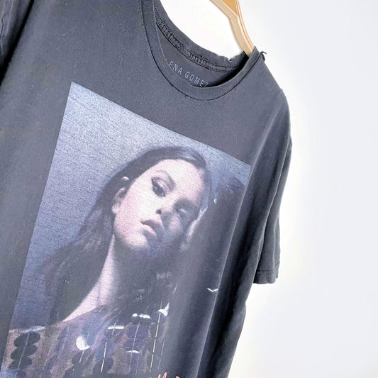 selena gomez 2016 revival tour tee