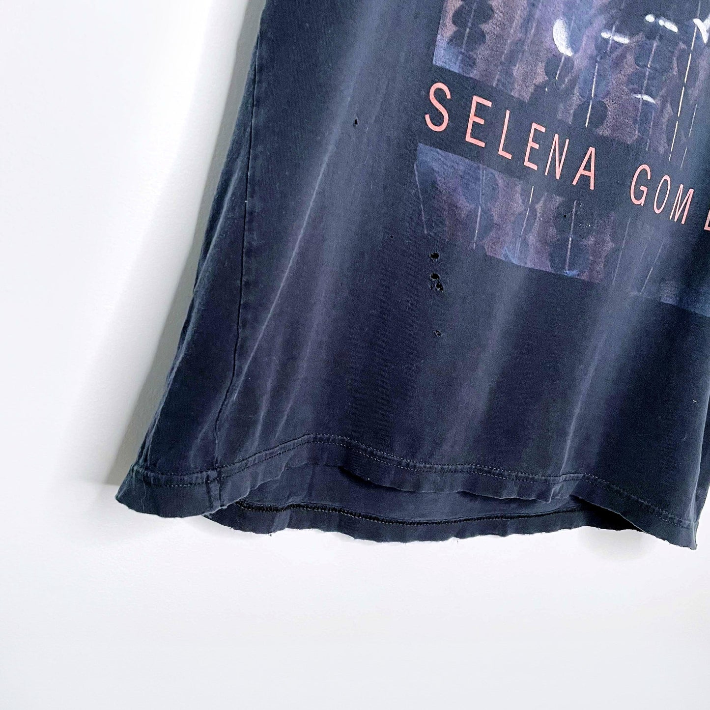 selena gomez 2016 revival tour tee