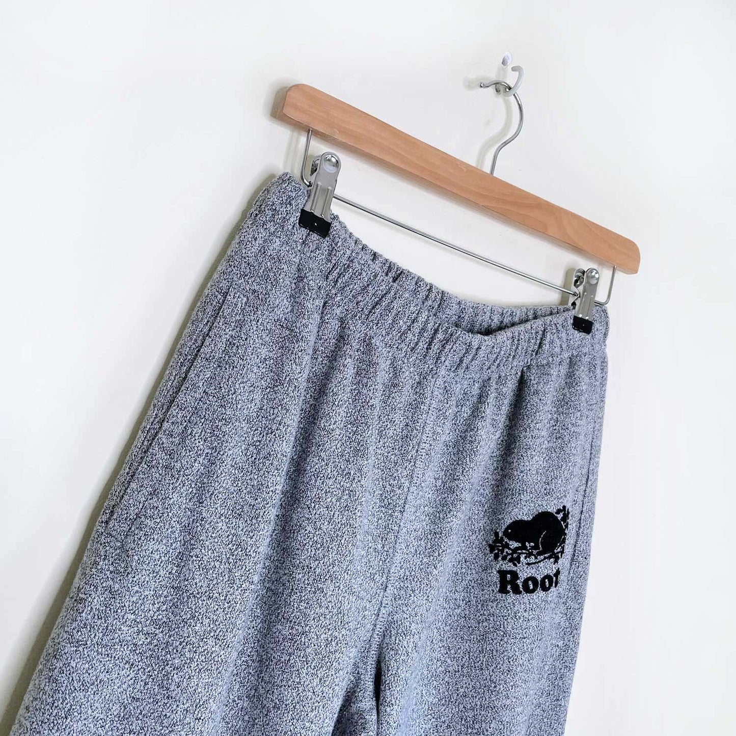 roots original gender free salt & pepper sweatpant - size small