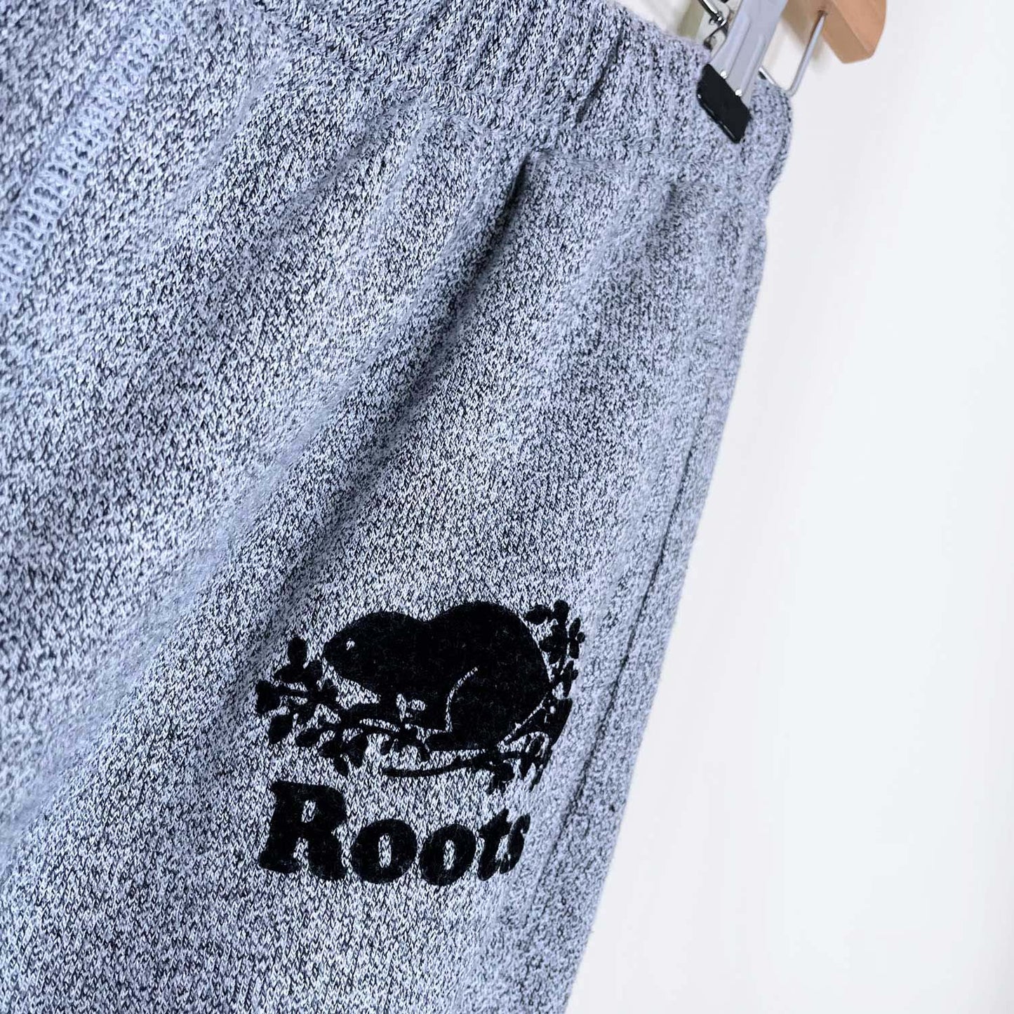 roots original gender free salt & pepper sweatpant - size small