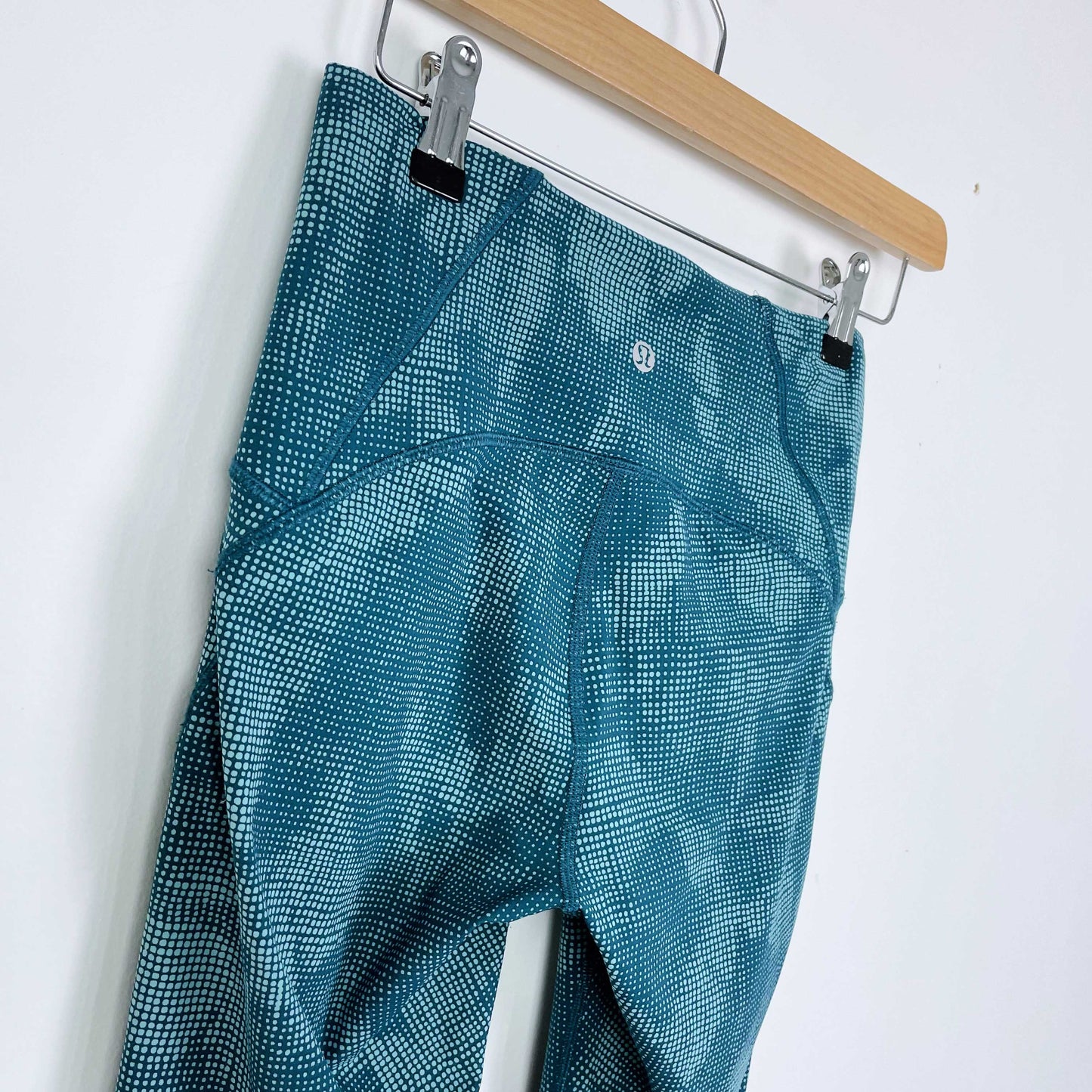 lululemon 2019 train times full on luxtreme pant illusion tidal teal - size 6