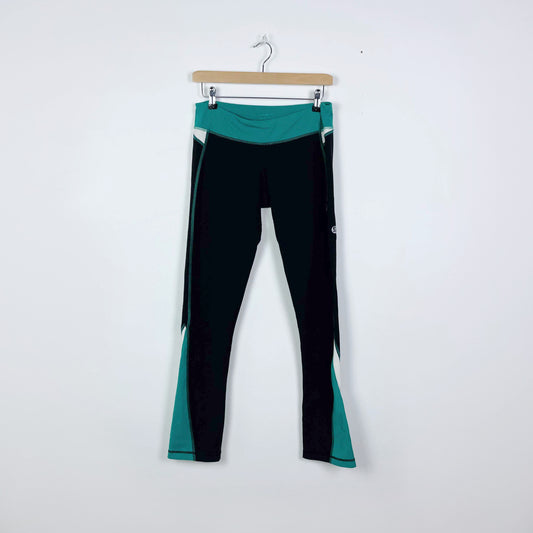 lululemon OG groove flare pants - size 3