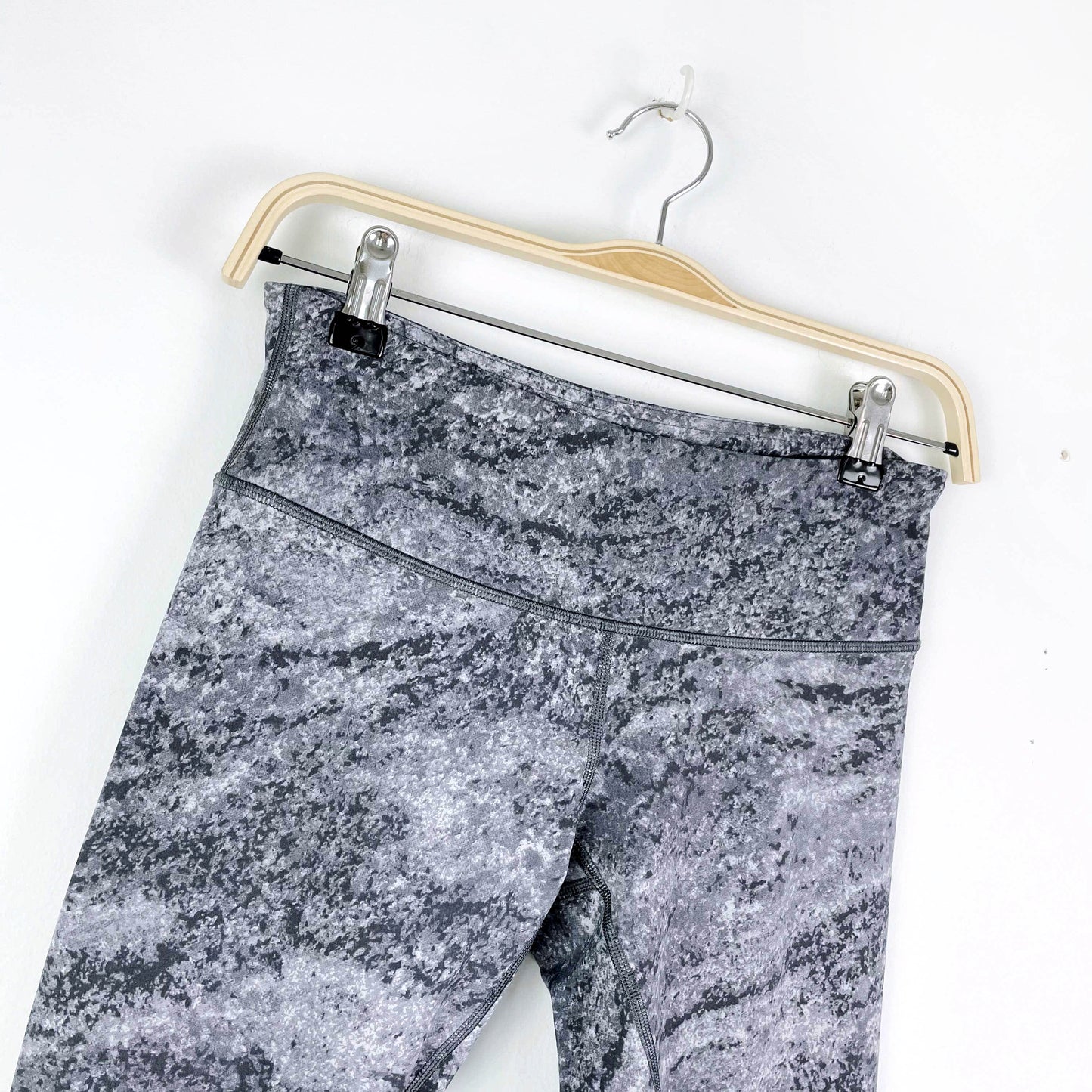 lululemon wunder under low rise tight luxtreme