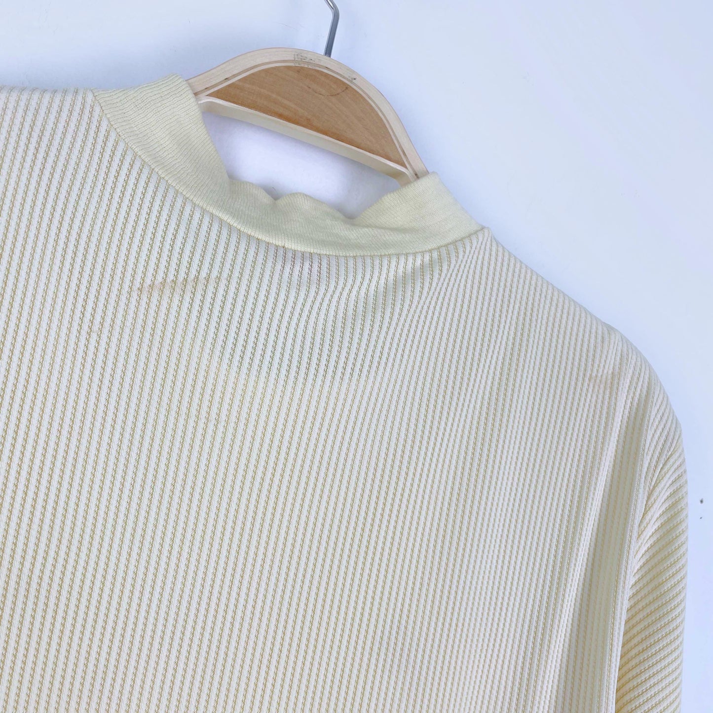 vintage 60's mockneck ribbed knit tee