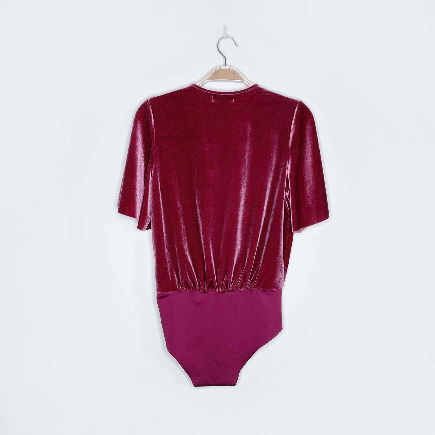 zara velvet flutter sleeve wrap bodysuit - size small