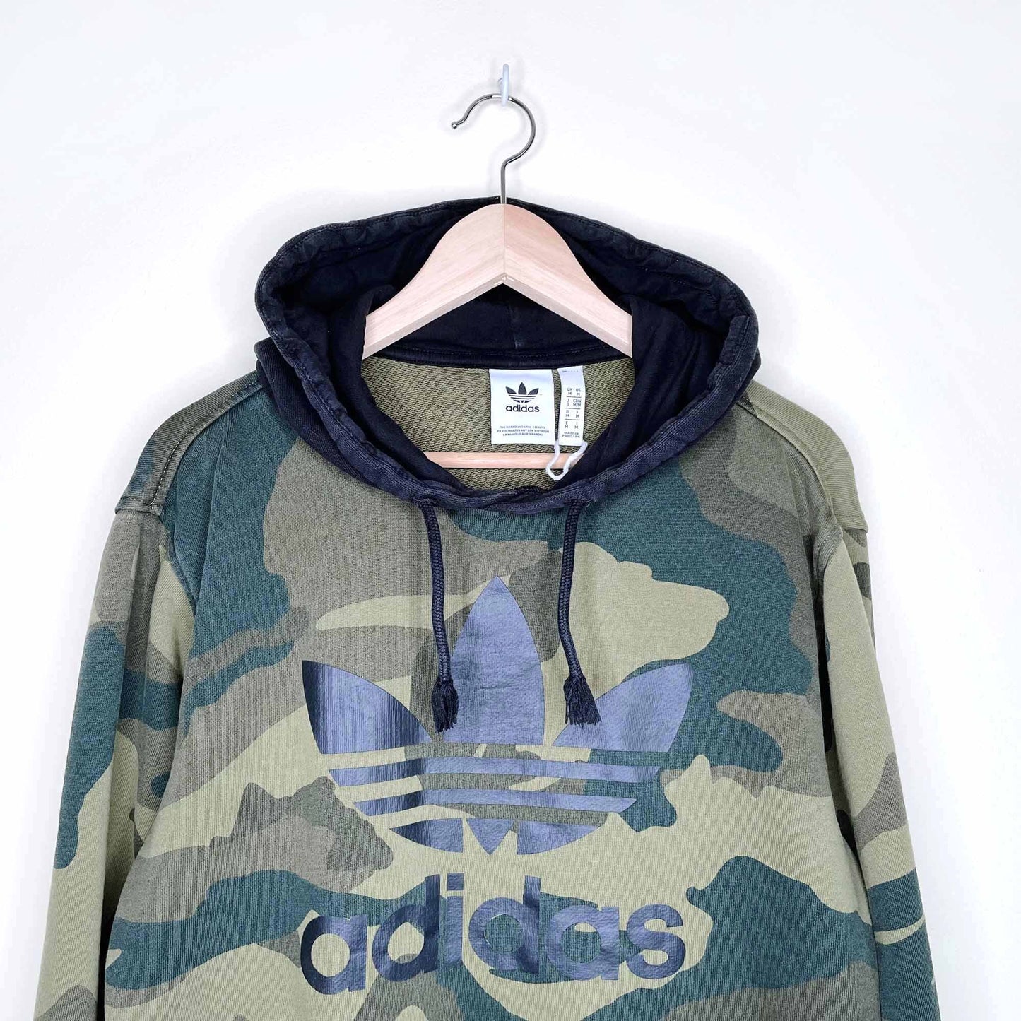 adidas camo hooded colour block sweatshirt - size medium