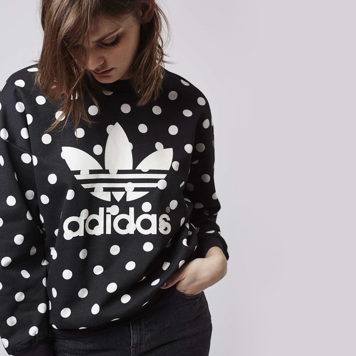 Adidas crop trefoil polka dot hoodie - size Medium