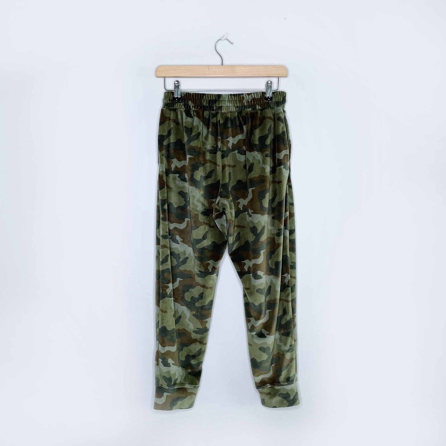 American Eagle velour camo hoodie and joggers - size Small