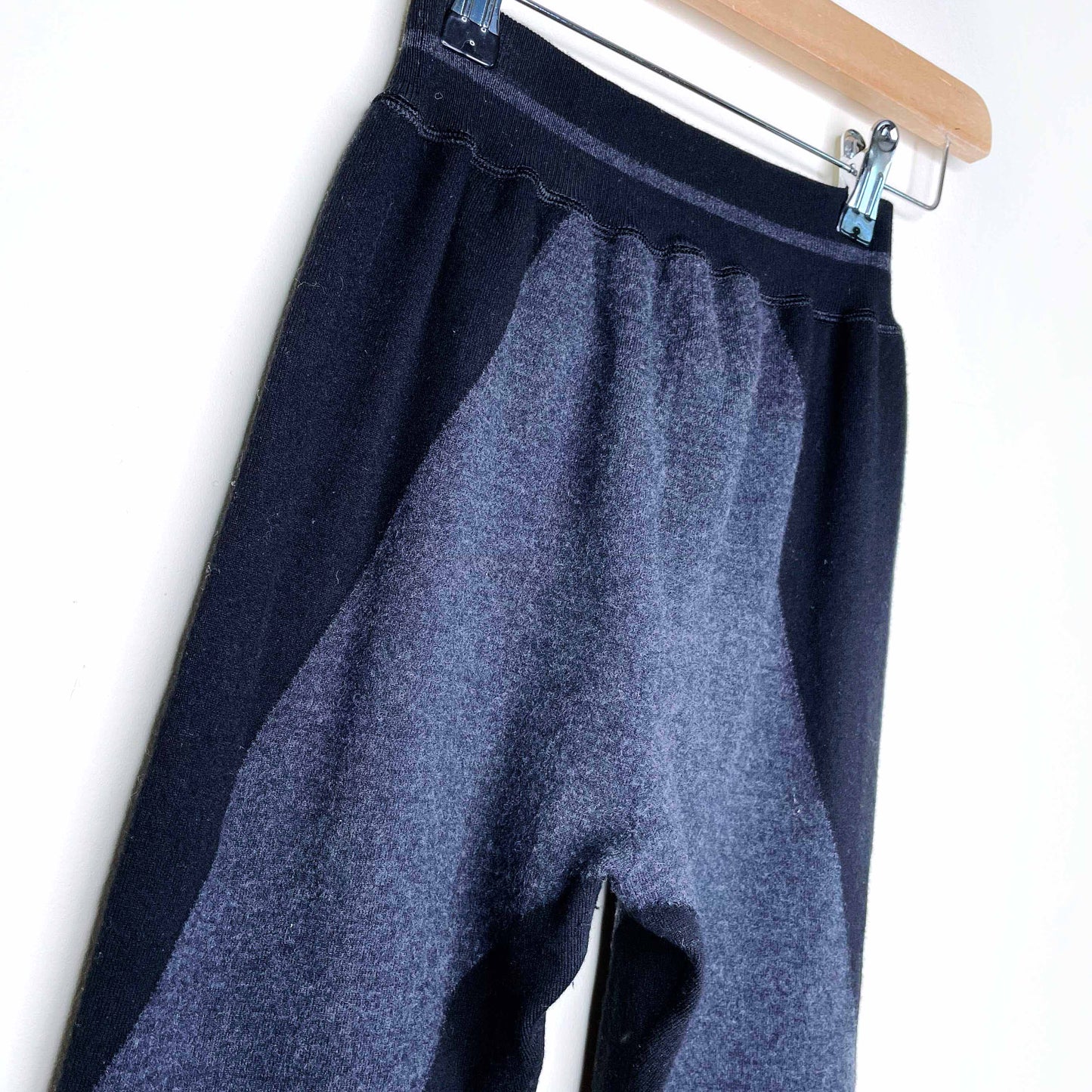 alexander wang wool stretch knit joggers - size medium