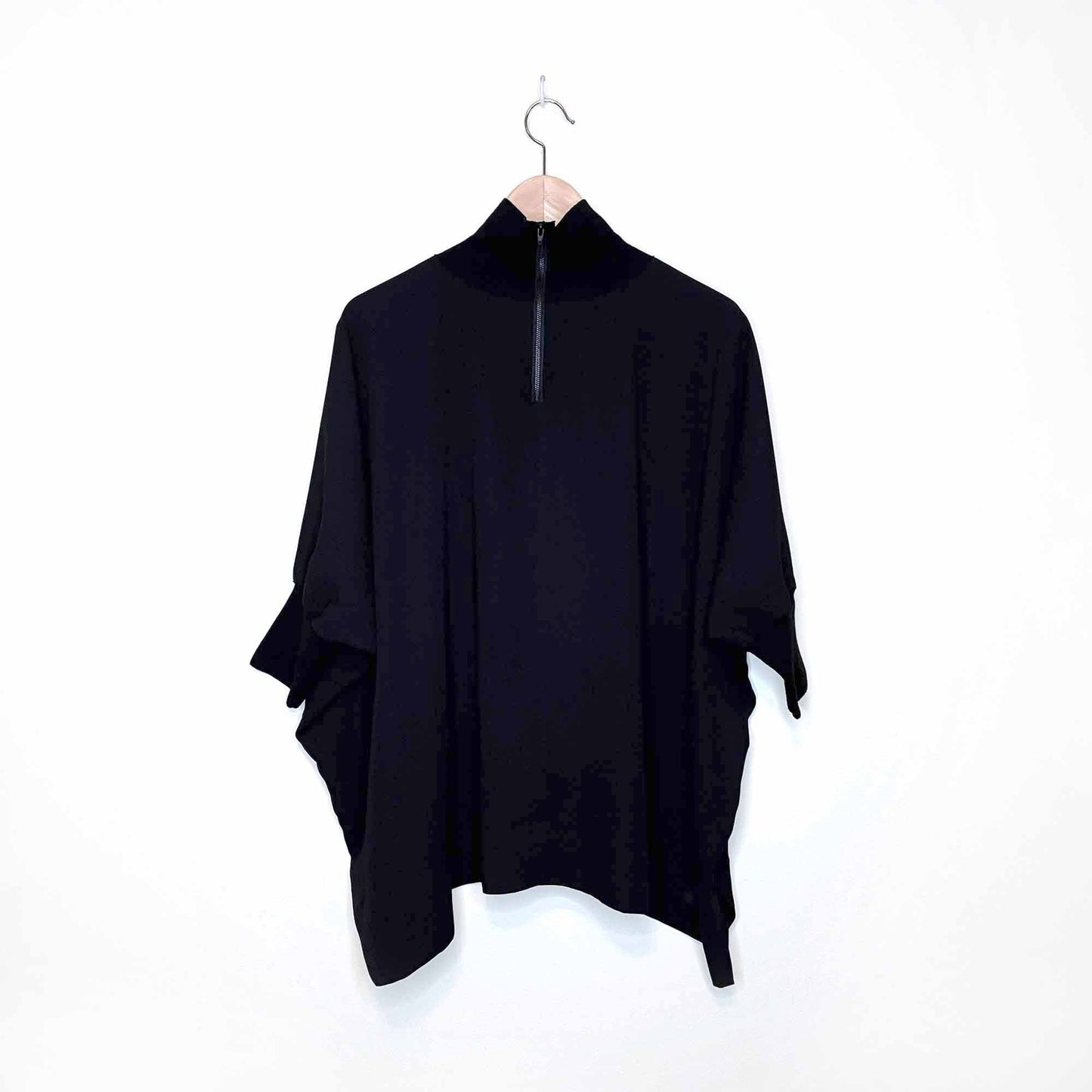 babaton hamish oversized turtleneck blouse - size xs