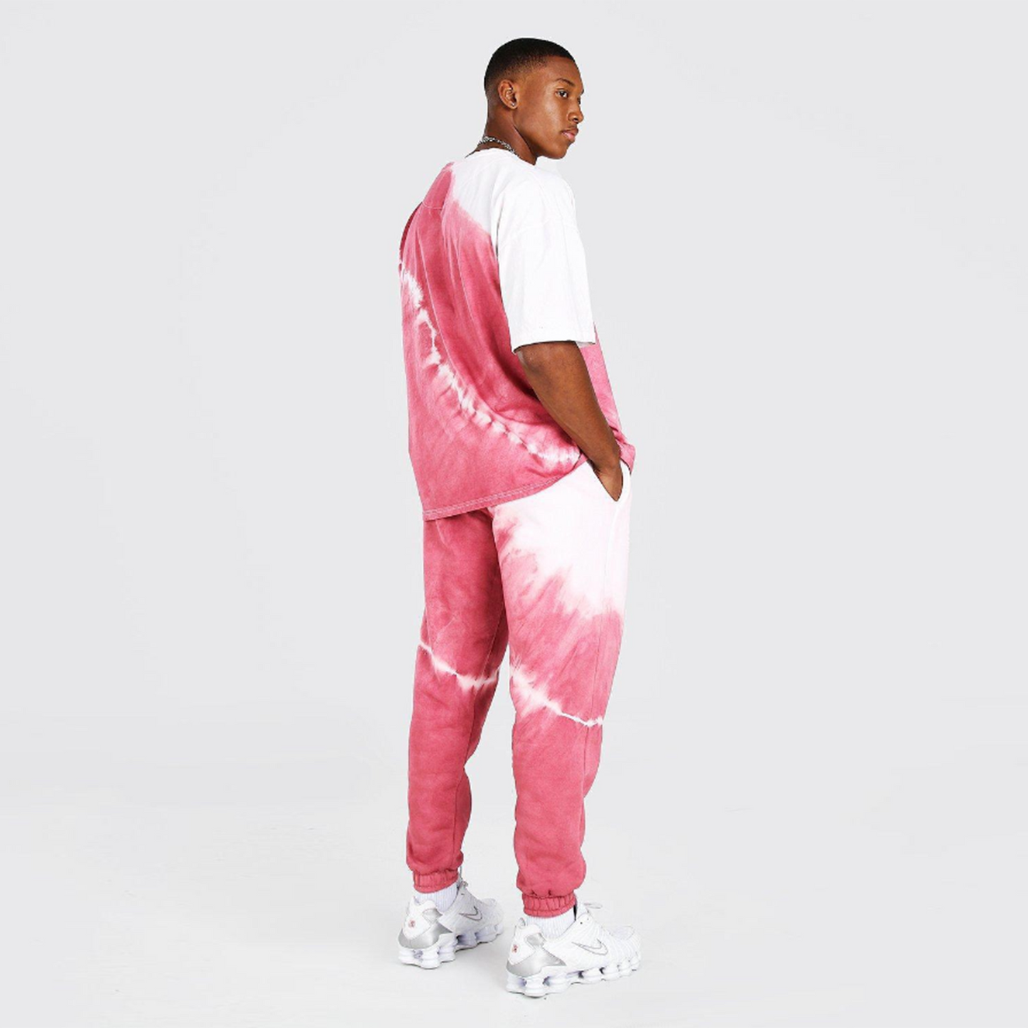 boohoo man x burna boy tie dye fleece joggers - size small