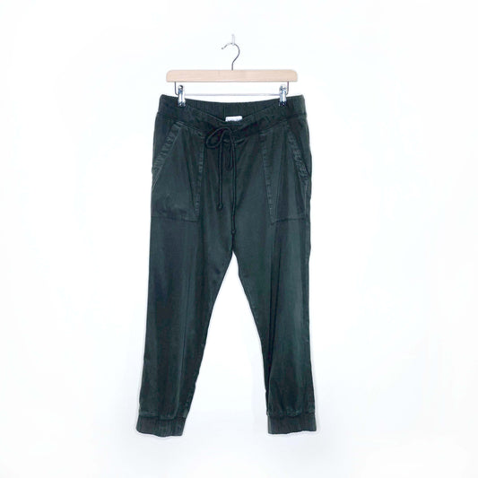 bella dahl army green pocket joggers - size large