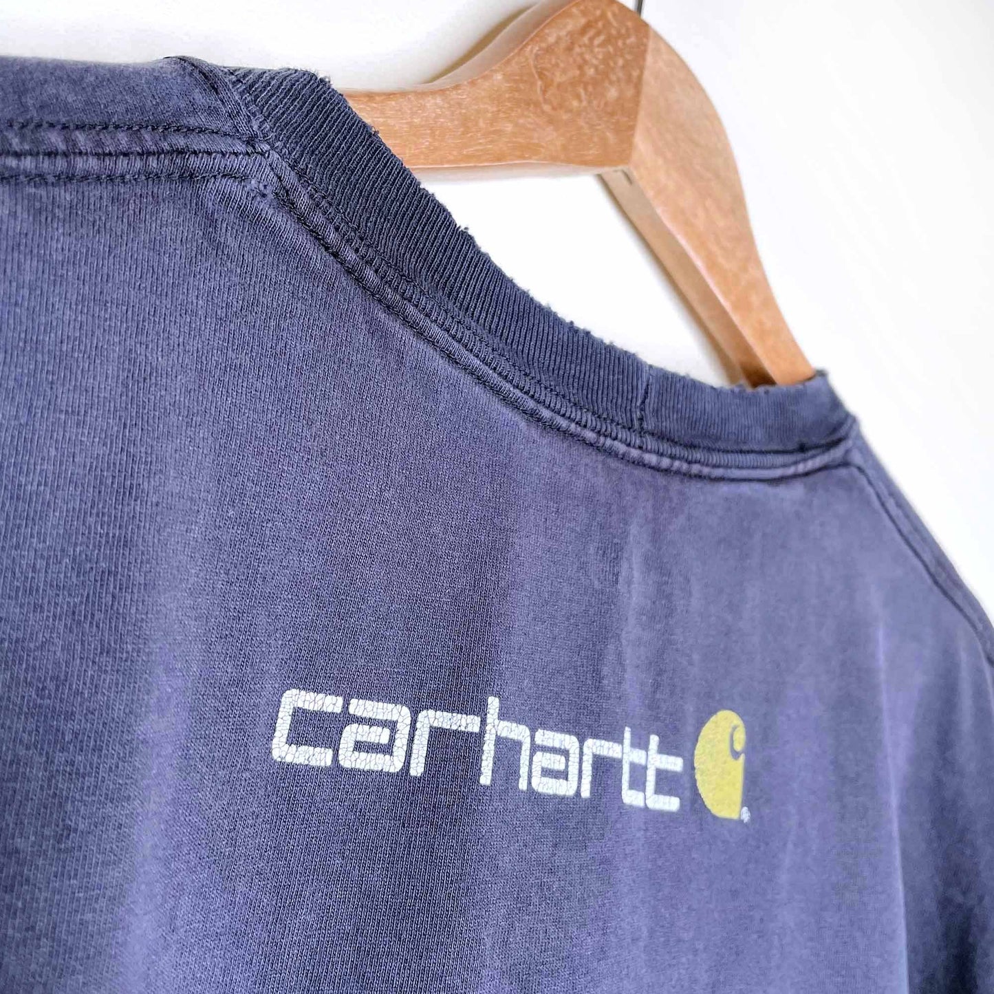 distressed vintage carhartt logo tee - size 2xl