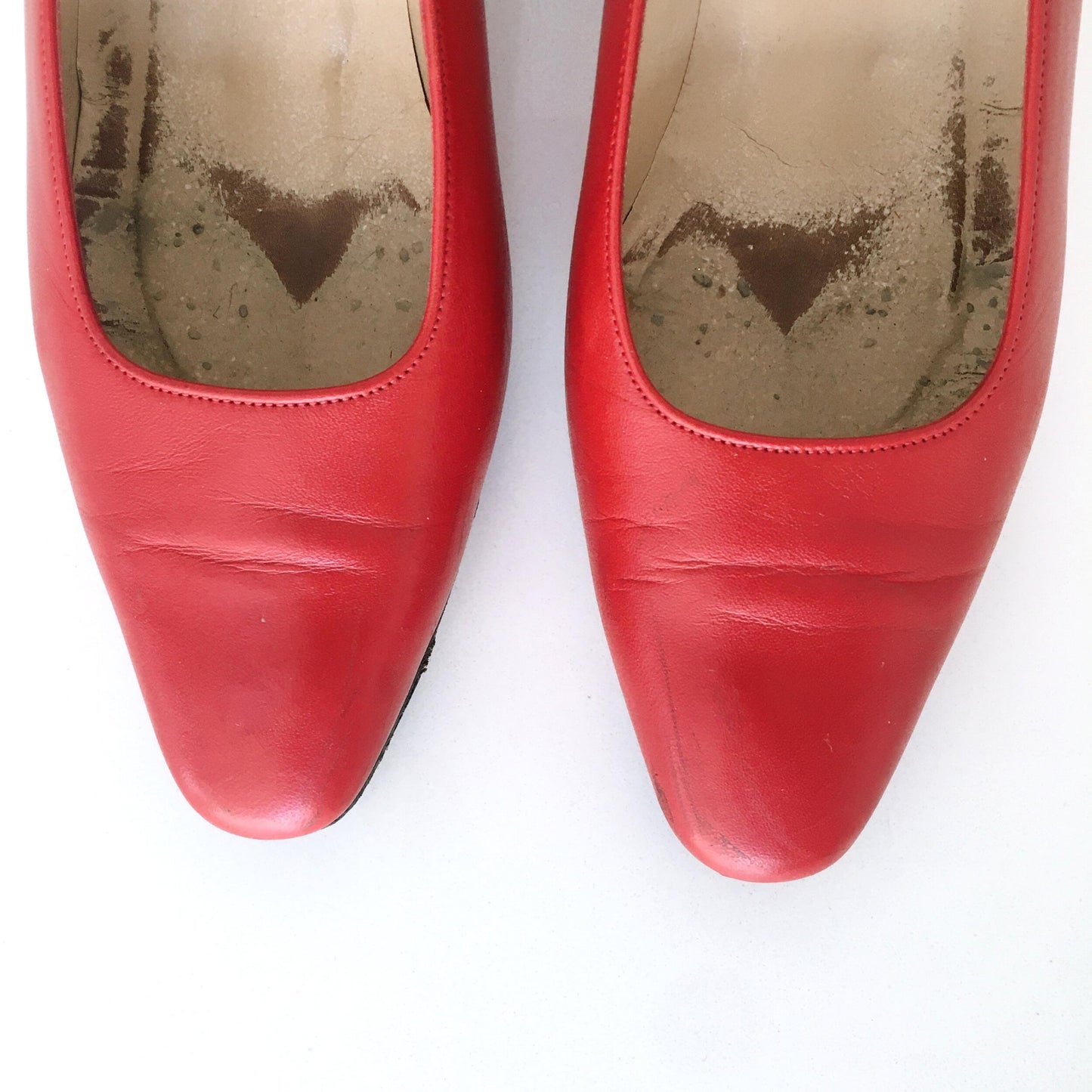 vintage 1980's charles jourdan leather pumps - size 6