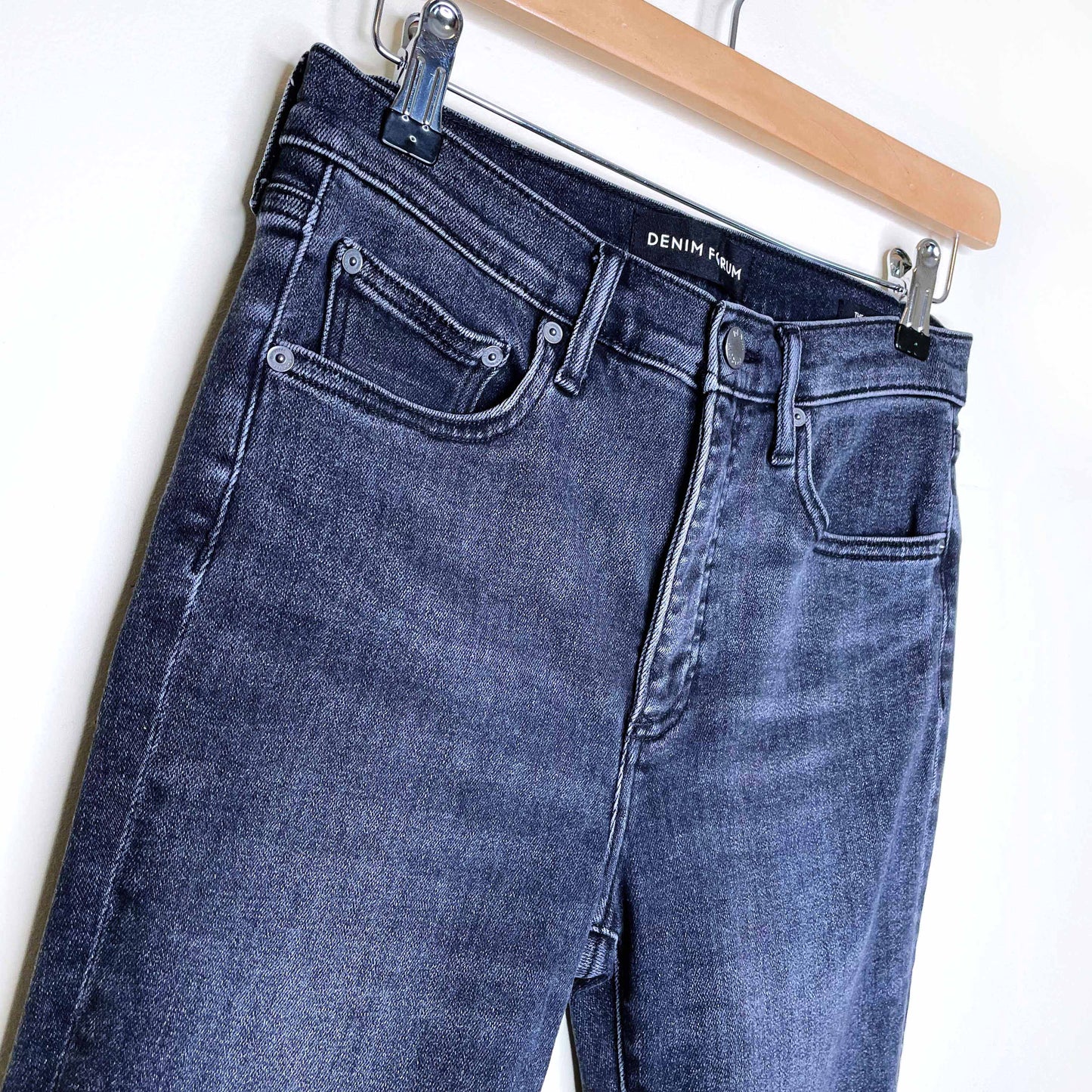 denim forum lola the mid rise skinny crop fray jeans - size 27