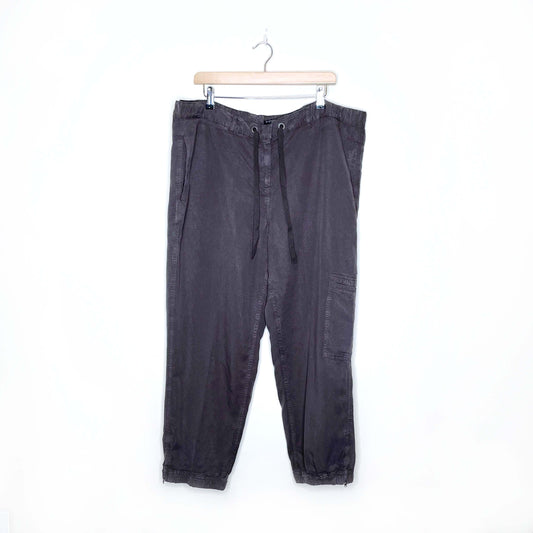 eileen fisher tencel linen pocket joggers - size 1x