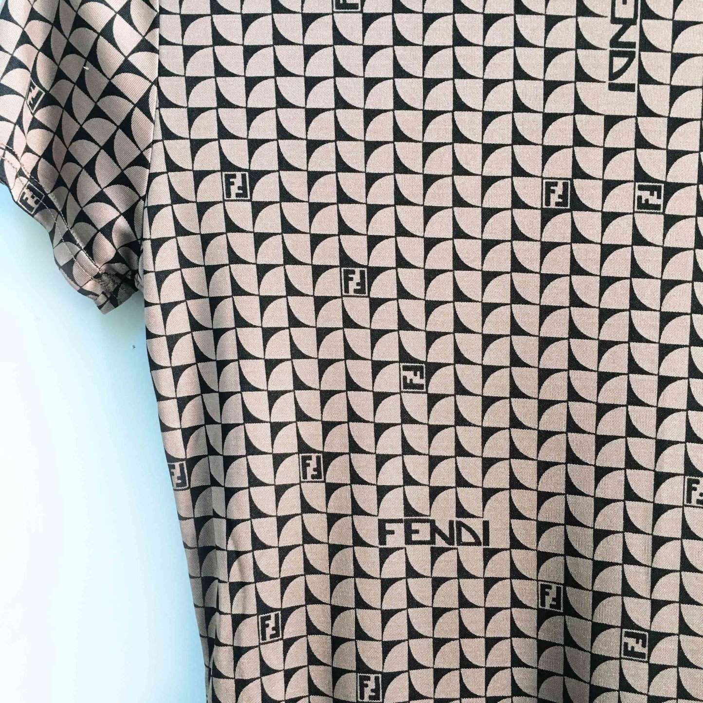 Vintage Fendi Polo - size 42 (xs)