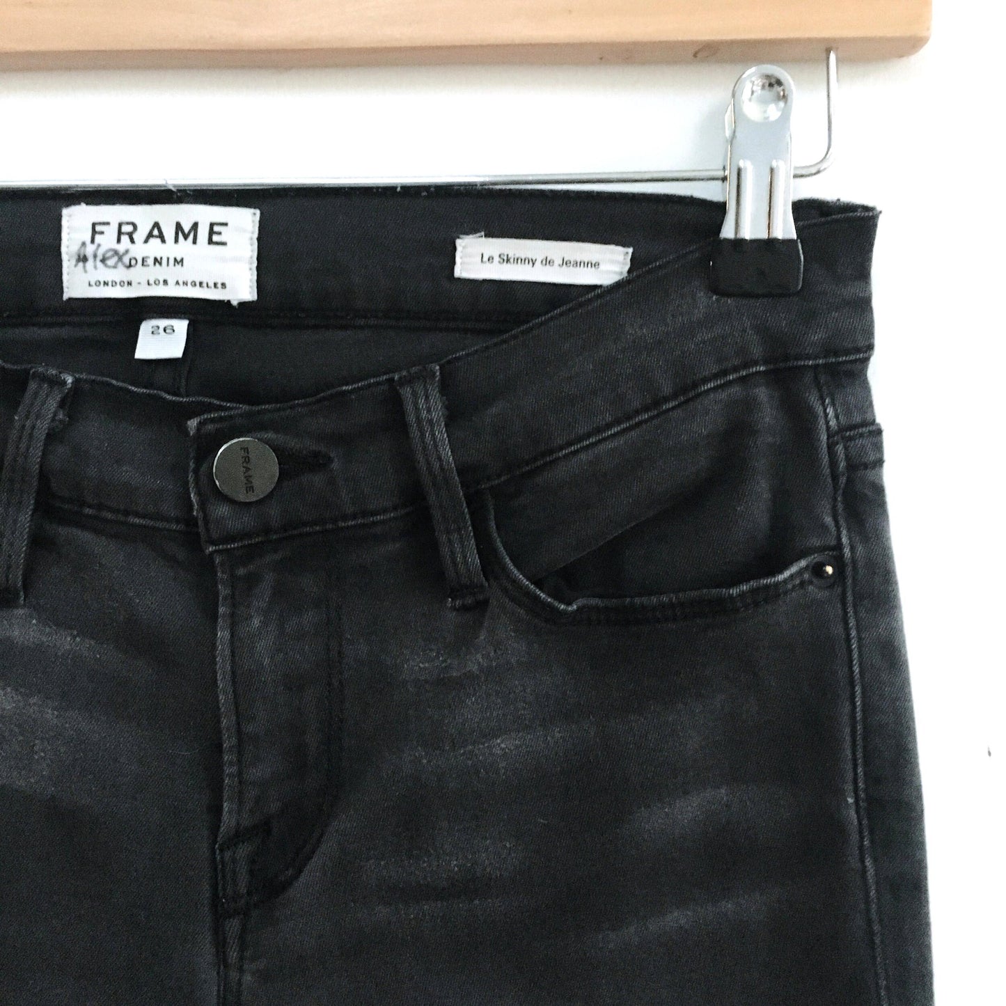 Frame Denim le skinny de Jeanne - size 26