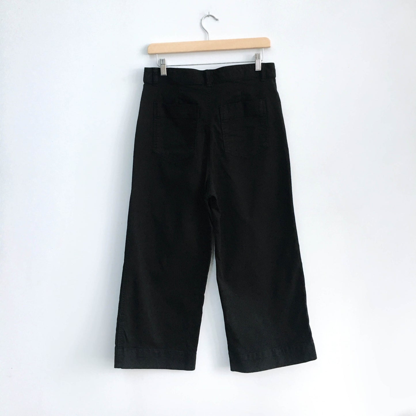 GAP High-rise Wide Crop Chinos - size 10