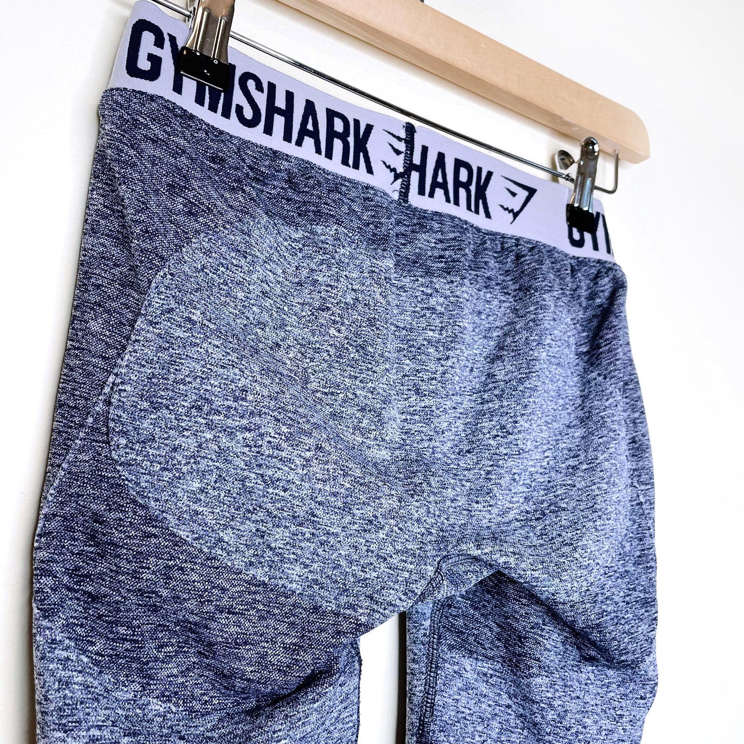 gymshark flex leggings - size small – good market thrift store