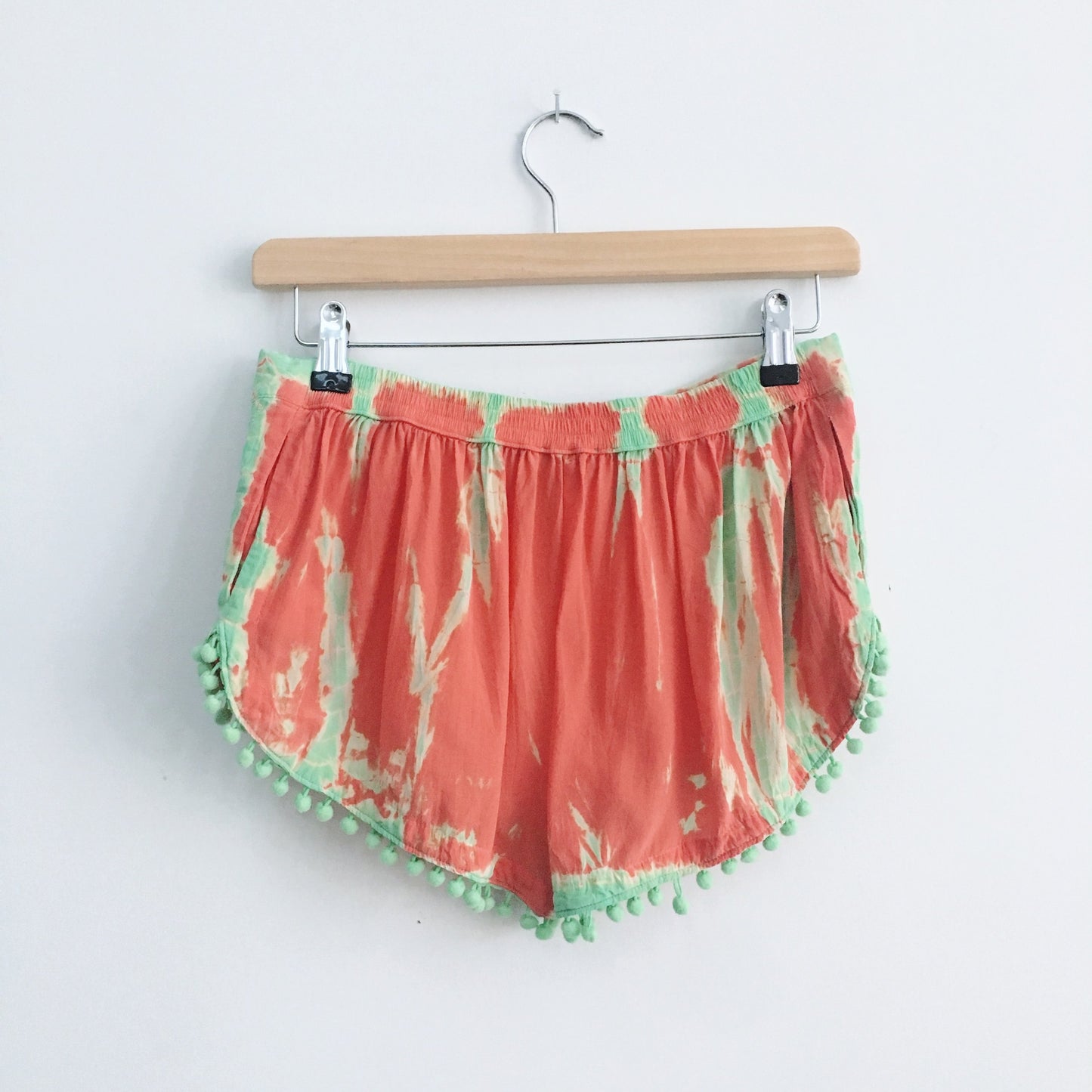 Gypsy05 Pompom Hem Silk Short - size Small