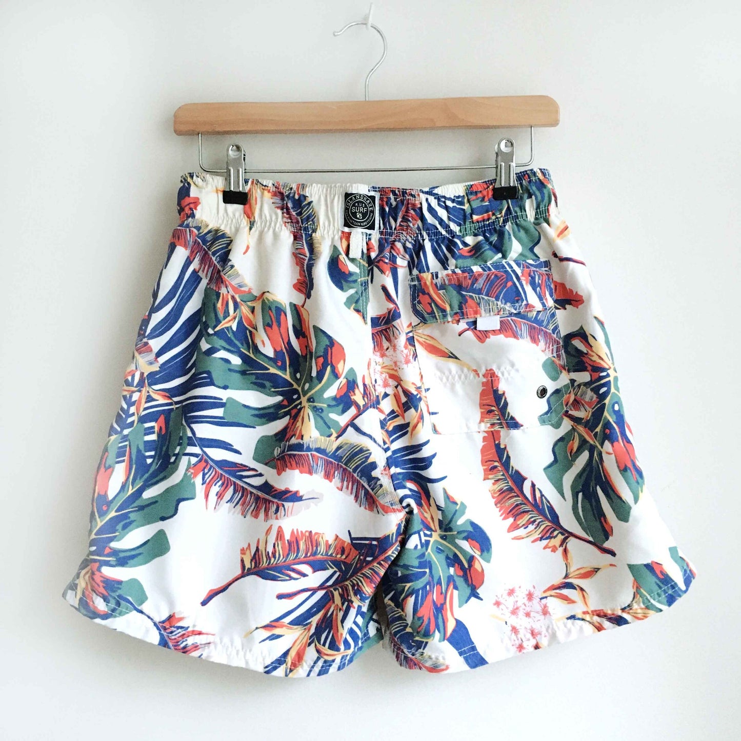 Island Haze tropical leaf swim trunks - size Medium