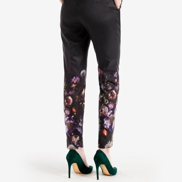 NWT Ted Baker Timilat shadow floral tapered pant - size 0