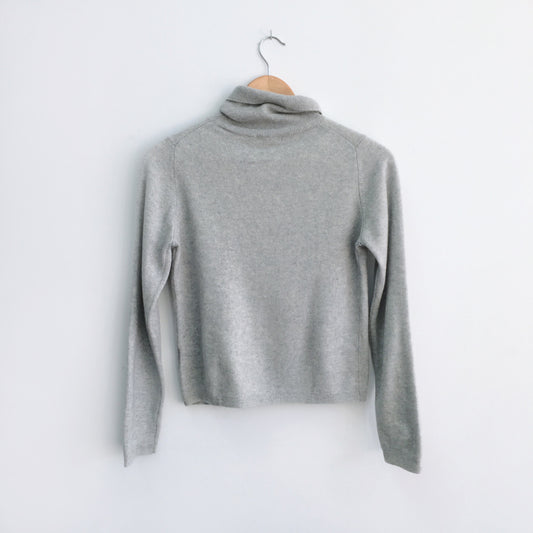 ISLE Cashmere Turtleneck - size Small