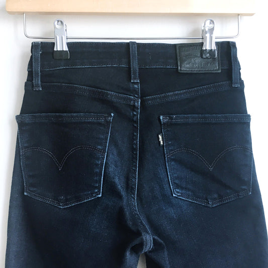 Levi's 721 hi-rise skinny jeans - size 24