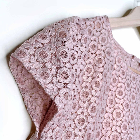 ann taylor loft pink rose gold lace eyelet top - size medium P