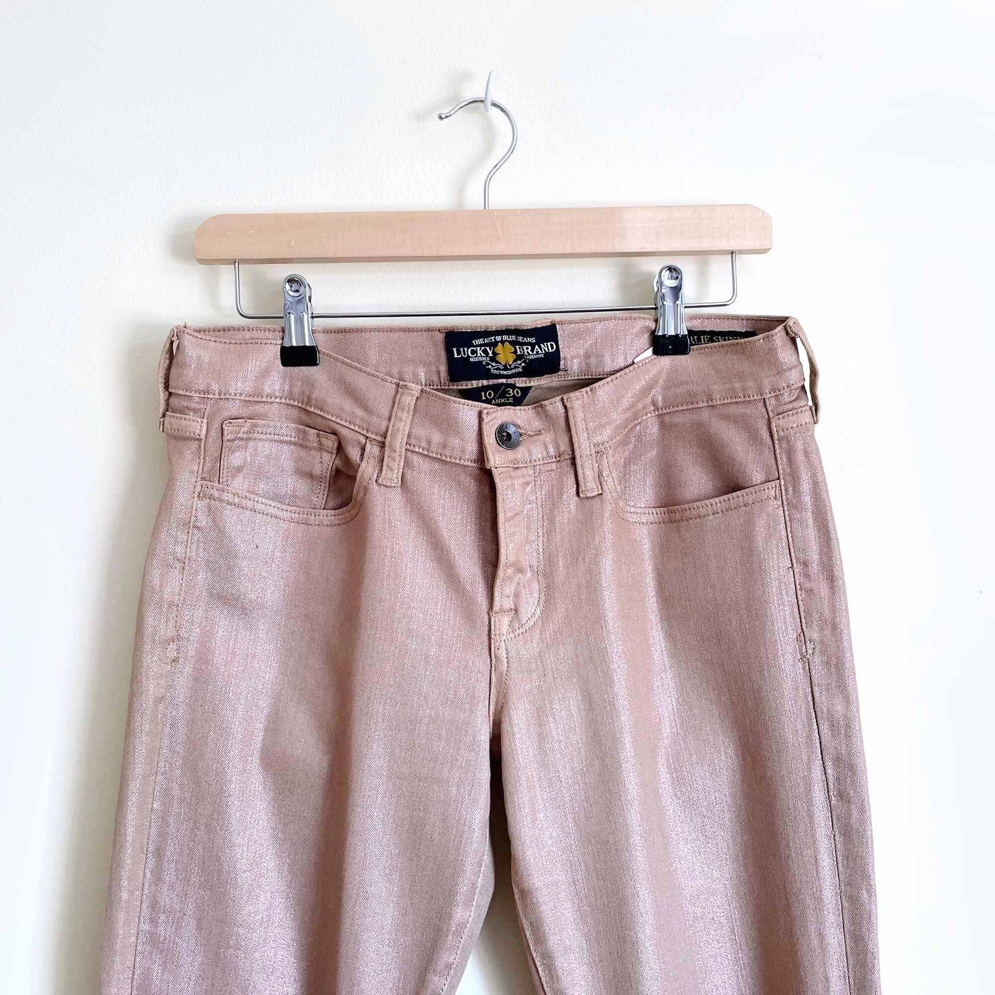 Lucky Brand rose gold Charlie skinny ankle jeans - size 10/30