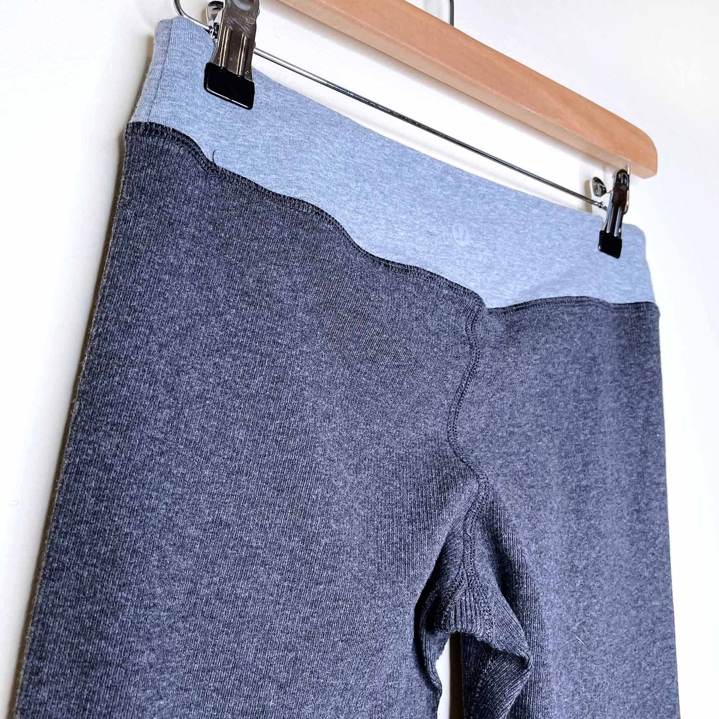 lululemon favourite ribbed ruched leggings - size 4