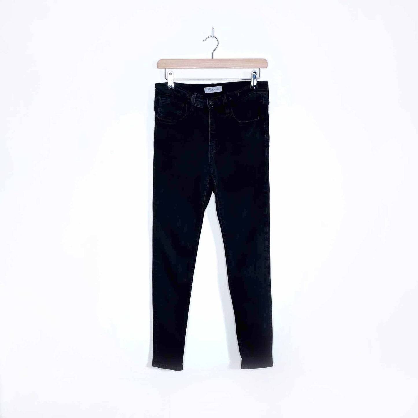 madewell roadtripper high rise skinny jean in faded black - size 28