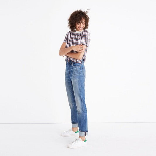 Madewell slim boyjean distressed painter - size 24