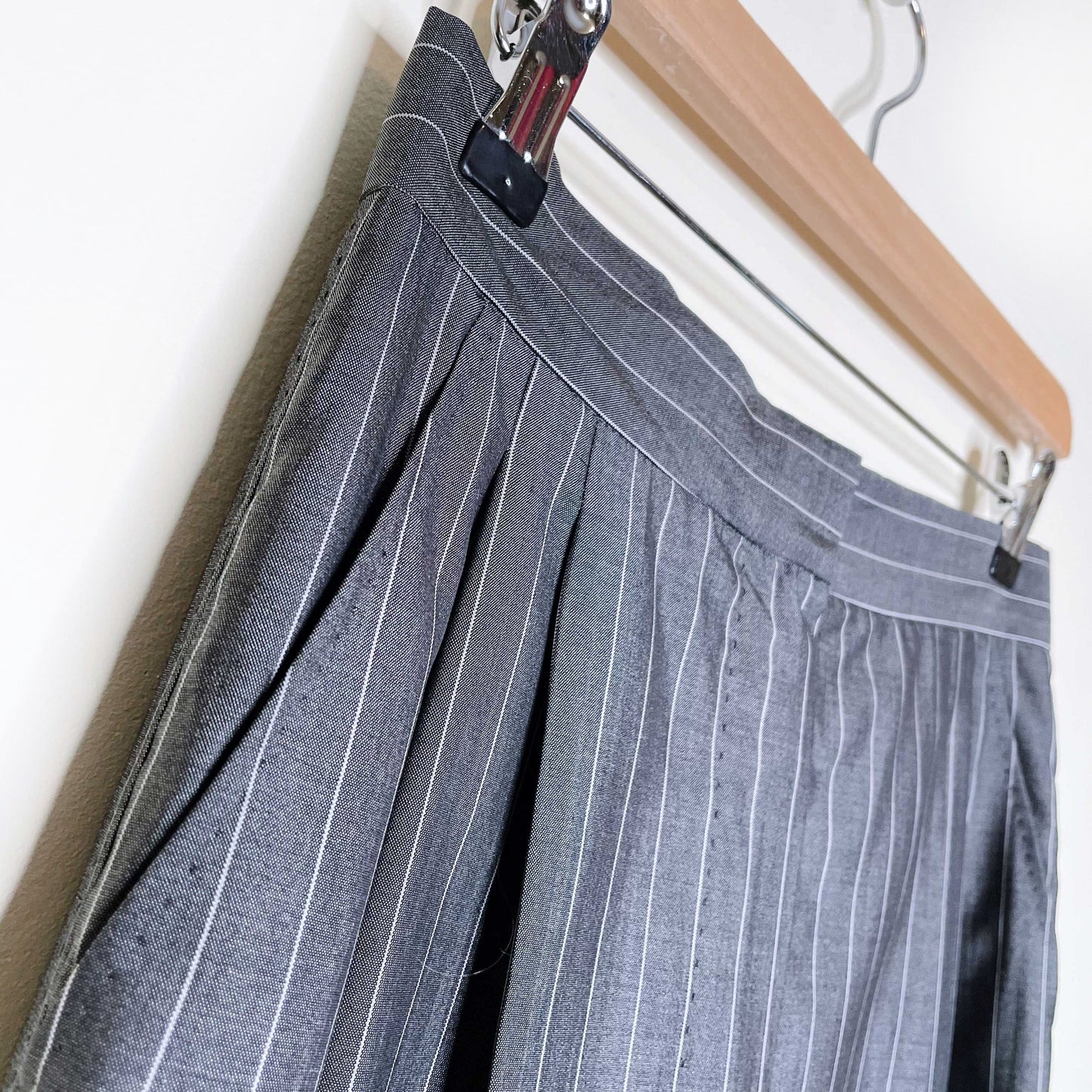 max mara grey wool-silk pinstripe wide leg trouser - size 6