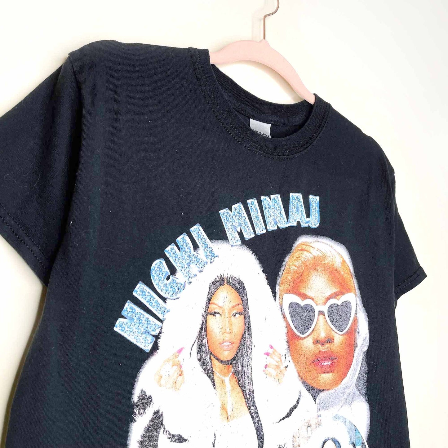 nicki minaj megatron tee - size small