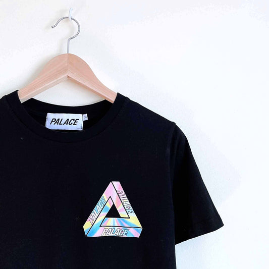 palace skateboards tri-ferg tee - size medium