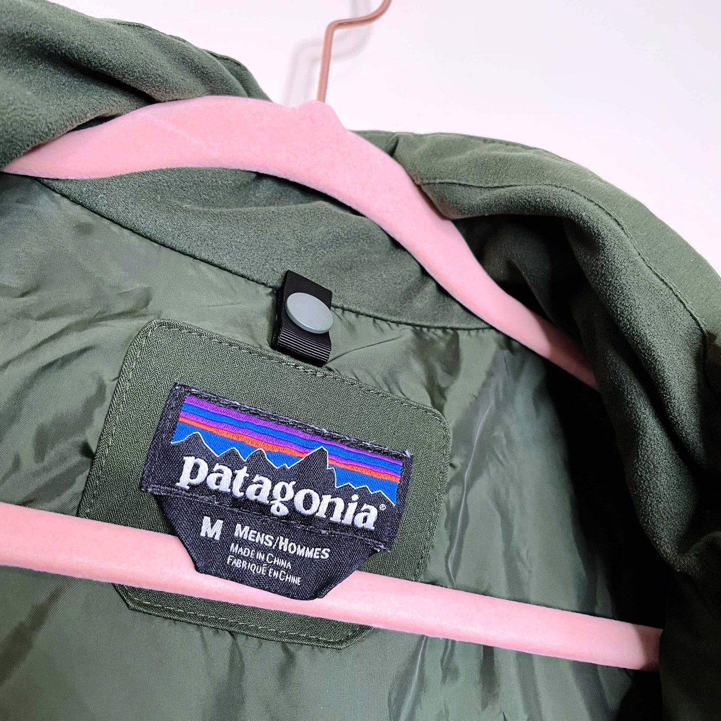 patagonia men's green tres parka shell - size medium